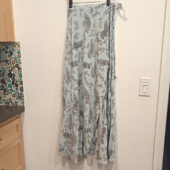Reformation Fern Print Maxi Skirt in Light Blue - Picture 1 of 11